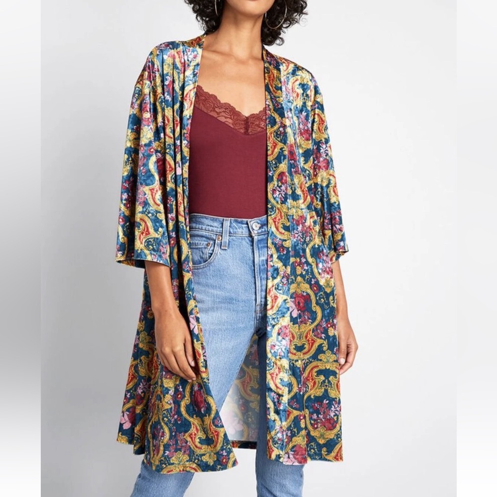 ModCloth Layer For Keeps Velvet Kimono Cardigan Top Duster Multicolor Women S/M